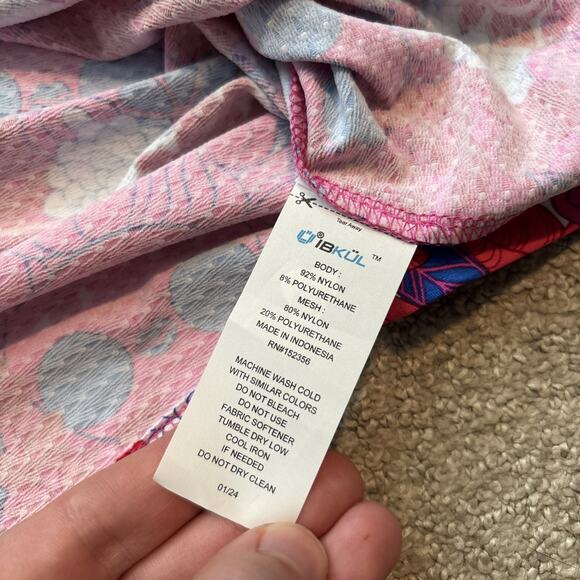 Ibkul Long Sleeve Nadia Golf Shirt Size XS Zip Pullover UPF 50+ NWT Colorful - Picture 10 of 10